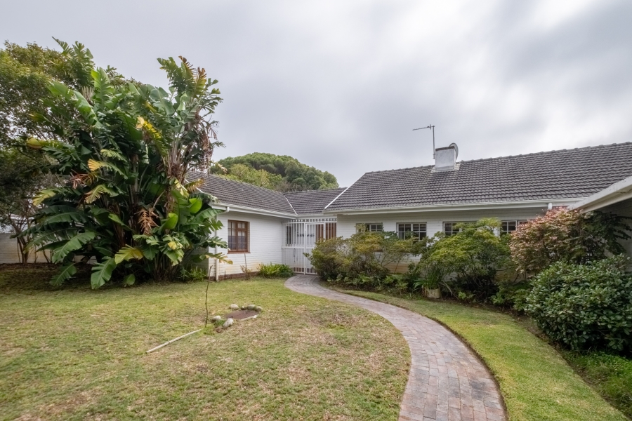 4 Bedroom Property for Sale in Tokai Western Cape